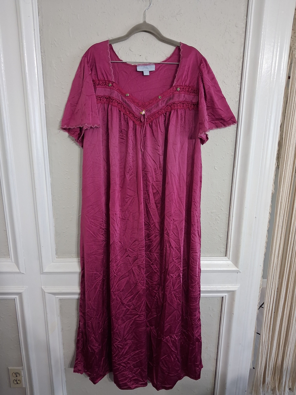 Vintage 90s grandmacore nightgown magenta rosettes lace Prairie large xl